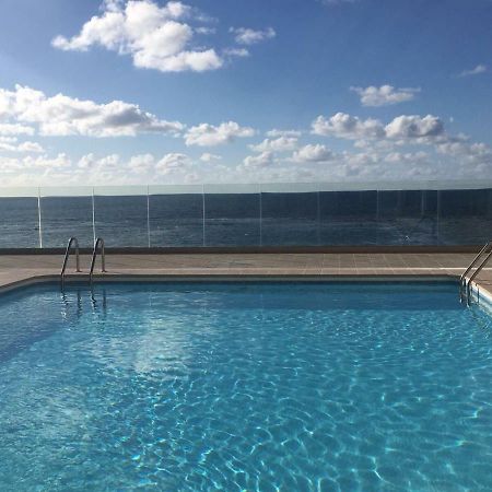Piso Con Piscina Y Garaje En La Playa De Las Canteras Лас-Пальмас-де-Гран-Канария Экстерьер фото